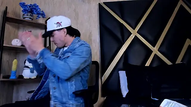 Karimferrer online show from 03.16.26