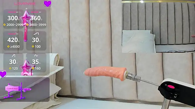 FreyaMoller online show from 02.08.25