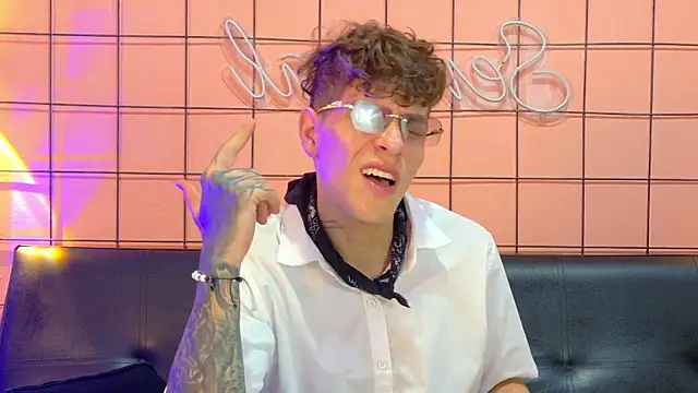 french sexx online show from 01.10.26