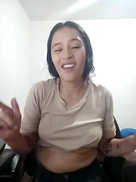 Hanha00 online show from 10.12.25