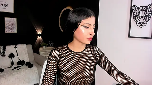 Snapshot of RACHEL_EV chatting on 12.27.24 RACHEL EV online show from 12.27.24