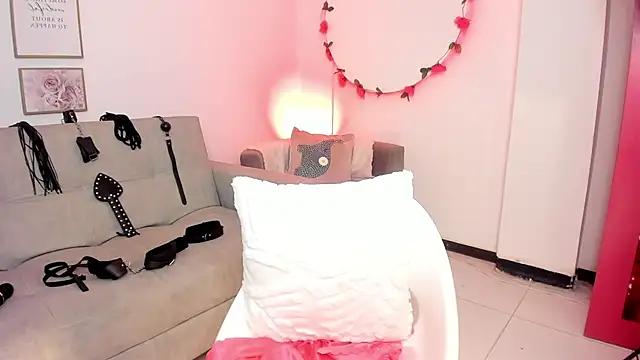 Snapshot of RACHEL_EV chatting on 02.20.25 RACHEL EV online show from 02.20.25