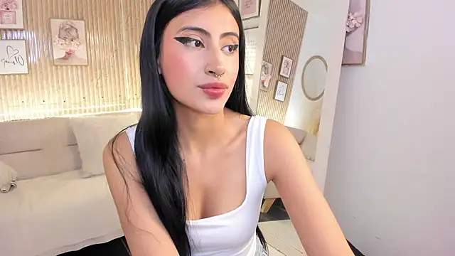 Snapshot of RACHEL_EV chatting on 09.23.25 RACHEL EV online show from 09.23.25