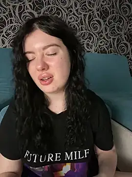 Kimi Ass online show from 01.28.25