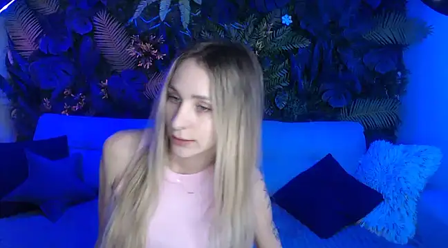 Horny Blond online show from 12.10.24