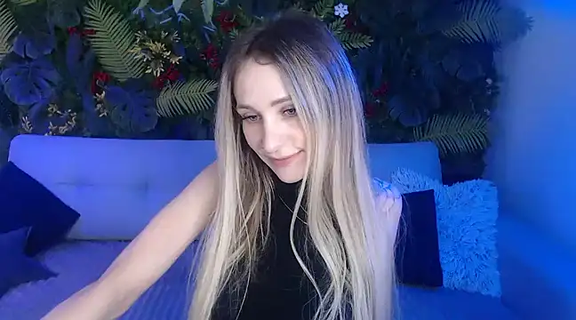 Horny Blond online show from 12.25.24