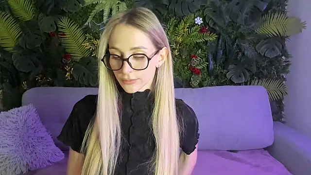 Snapshot of Horny_Blond chatting on 02.16.26 Horny Blond online show from 02.16.26