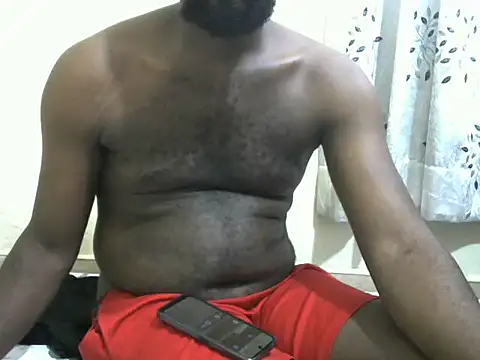 spicy-paul online show from 01.07.26