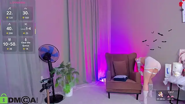 Snapshot of Elis_Fox chatting on 11.02.25 Elis Fox online show from 11.02.25