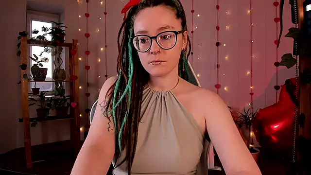 alisahug online show from 02.10.25