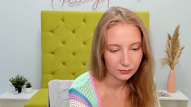 Snapshot of LolaWilsons chatting on 06.09.26 LolaWilsons online show from 06.09.26
