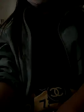 Tuongvy05 online show from 12.16.25