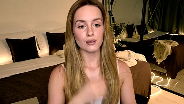 RozzitaBedberry online show from 05.17.26
