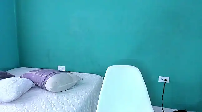 Snapshot of Chandler_ken chatting on 12.23.24 Chandler ken online show from 12.23.24