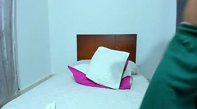 Snapshot of Chandler_ken chatting on 03.17.25 Chandler ken online show from 03.17.25