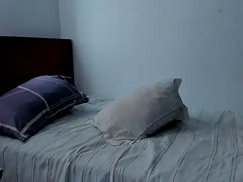 Snapshot of Chandler_ken chatting on 12.16.25 Chandler ken online show from 12.16.25