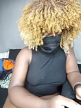 smileyboobs1 online show from 11.11.25