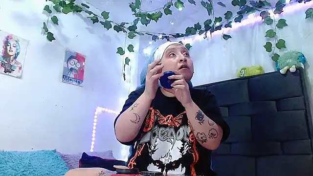 the lesbian game online show from 04.07.26