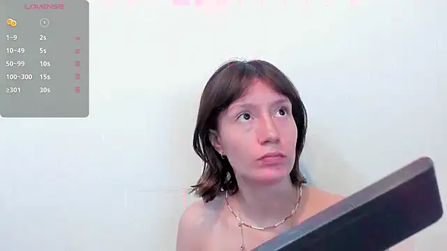 lizzy davis 1 online show from 02.03.25