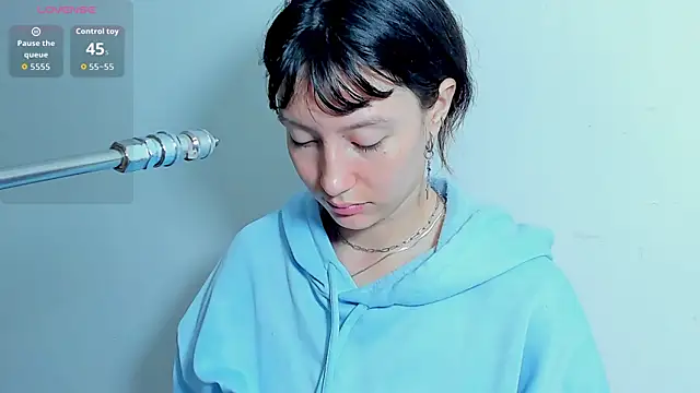 lizzy davis 1 online show from 03.30.26