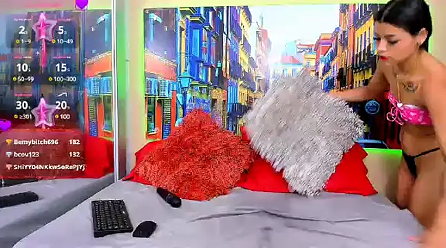 Snapshot of CristalLoren chatting on 01.28.25 CristalLoren online show from 01.28.25