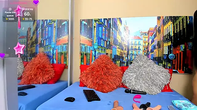 Snapshot of CristalLoren chatting on 01.30.25 CristalLoren online show from 01.30.25