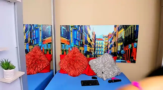 Snapshot of CristalLoren chatting on 03.22.25 CristalLoren online show from 03.22.25