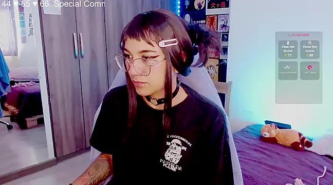 Snapshot of melissahowl chatting on 03.13.25 melissahowl online show from 03.13.25