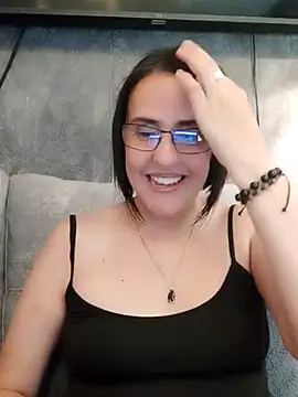 IsisBlake online show from 02.09.25