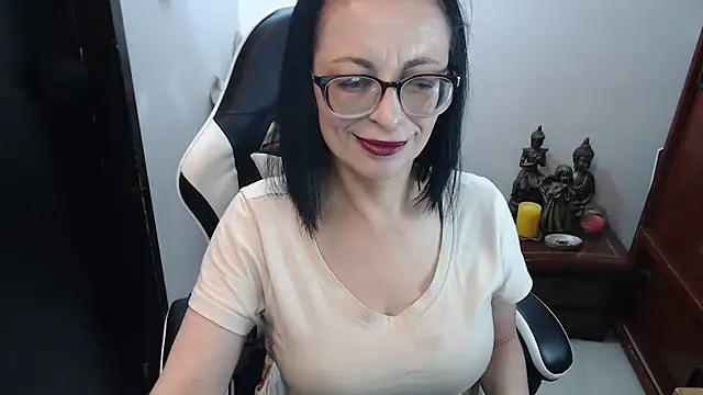 AnasstaciaEvans online show from 04.01.26