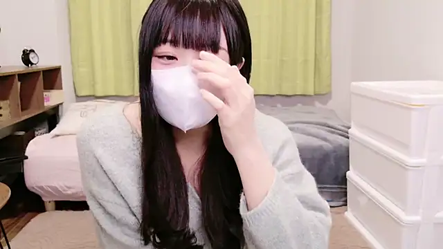 Mia--meow online show from 02.04.25