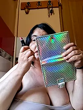 Snapshot of SexyNicool35 chatting on 06.14.26 SexyNicool35 online show from 06.14.26