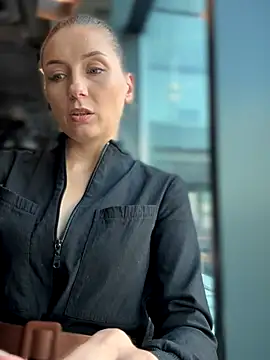 Crazy-Rosa online show from 10.30.25