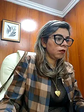 Snapshot of Cata_Office-12 chatting on 09.15.25 Cata Office-12 online show from 09.15.25