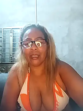 Afroditabichota online show from 09.26.25