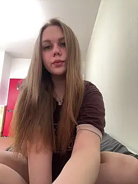 Marylallka5 online show from 03.28.26