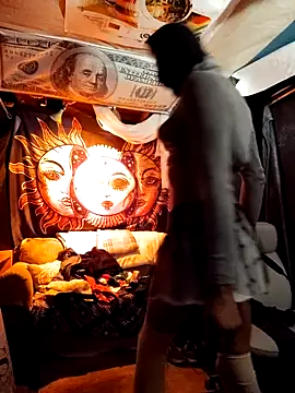 Gillygilly76 online show from 02.26.25