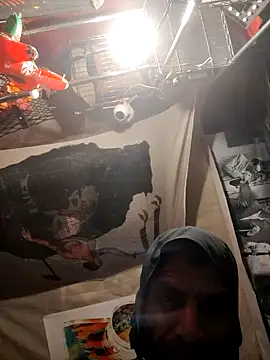 Gillygilly76 online show from 03.20.25