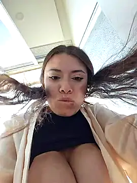 valery mora online show from 01.21.25