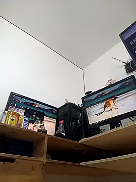 weedmanhot28 online show from 12.27.24