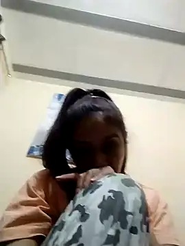 Snapshot of Dakary_hot chatting on 01.14.25 Dakary hot online show from 01.14.25