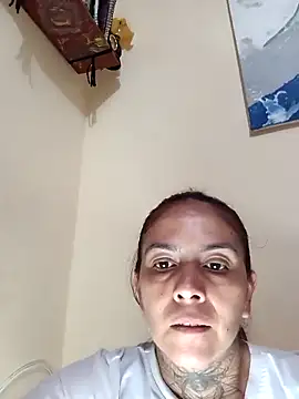 Snapshot of Dakary_hot chatting on 03.11.25 Dakary hot online show from 03.11.25