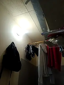 Snapshot of Dakary_hot chatting on 10.29.25 Dakary hot online show from 10.29.25