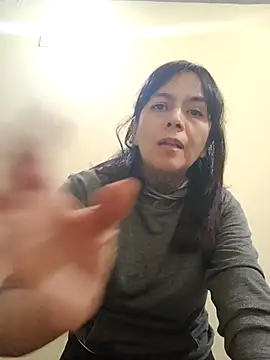 Snapshot of Dakary_hot chatting on 12.02.25 Dakary hot online show from 12.02.25