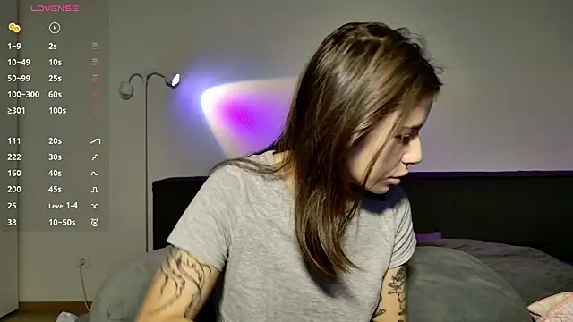 MazzyDoll online show from 12.14.25