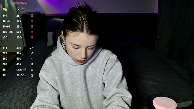 MazzyDoll online show from 12.21.25