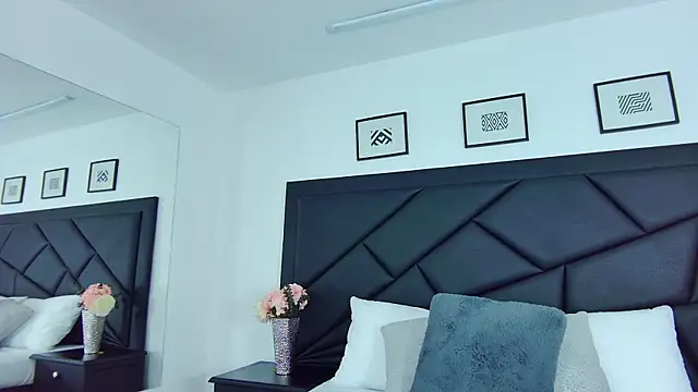 SophieCarther online show from 02.12.25