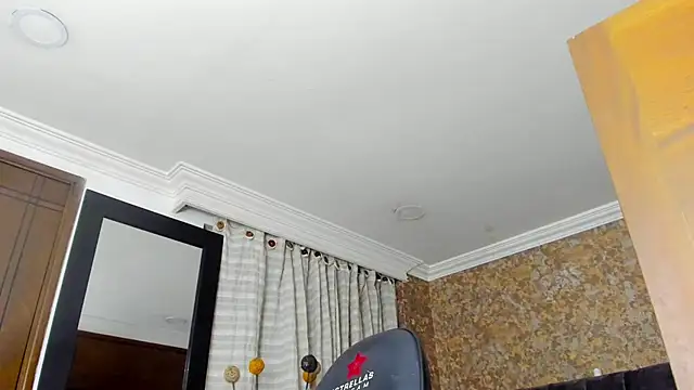 stella xue online show from 02.28.25