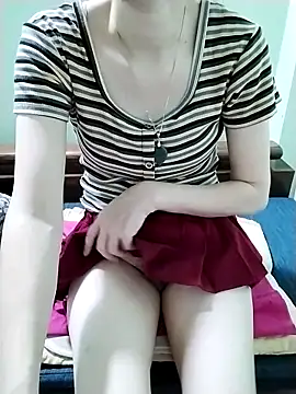 Snapshot of Luxcute286 chatting on 06.20.26 Luxcute286 online show from 06.20.26