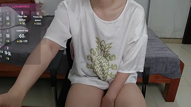 Baby Claraa online show from 03.22.26